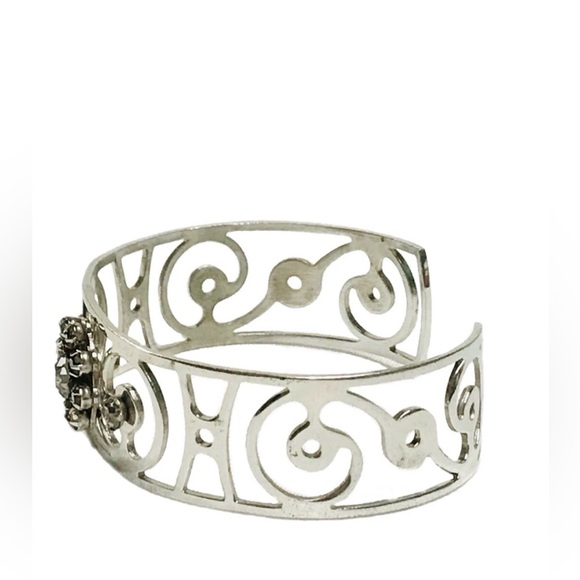 Vintage Rhinestone Filigree Cuff Bracelet Silver Tone Open Bangle - Picture 12 of 12